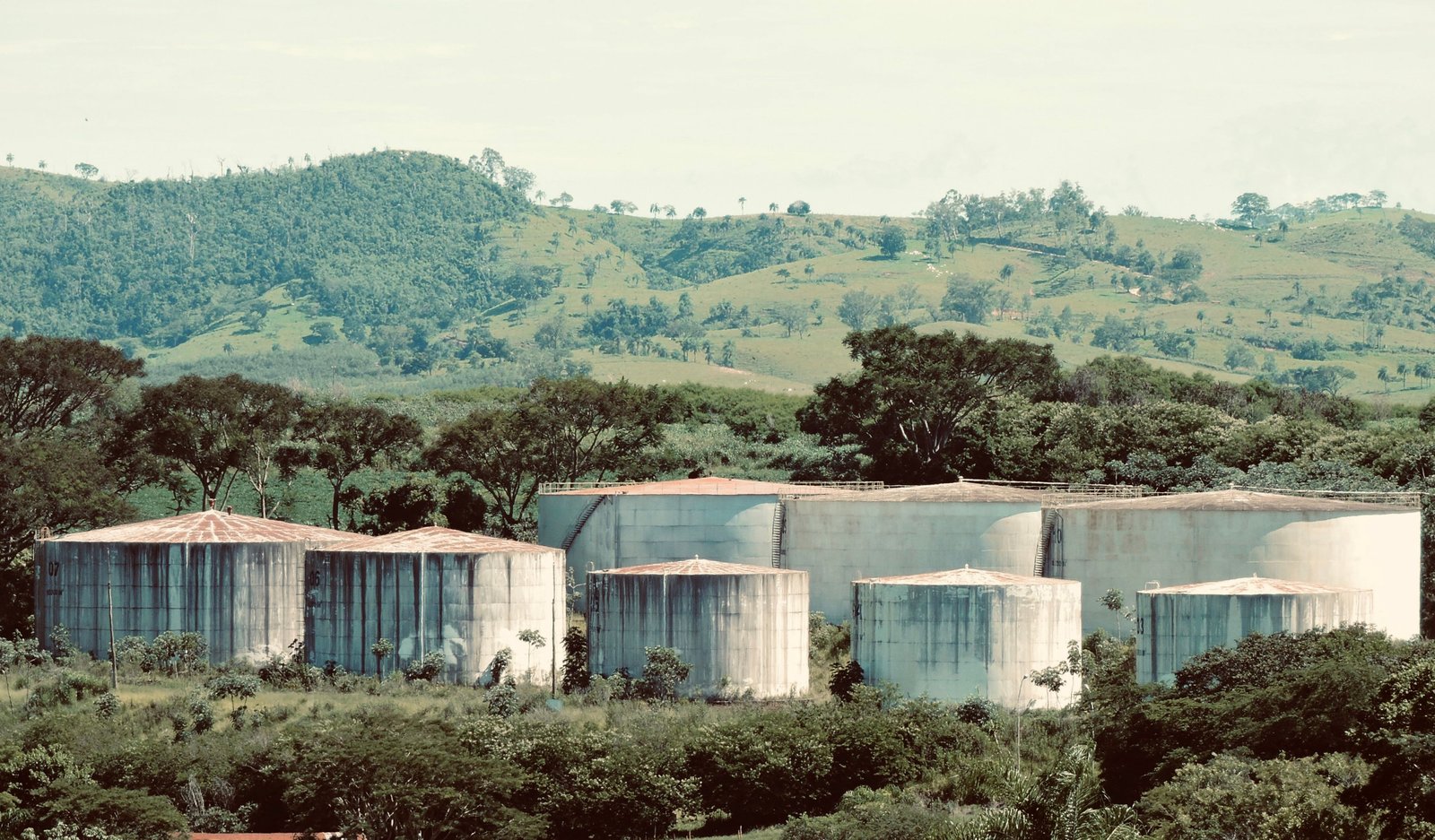 Top Benefits of Installing a Biogas Tank at Home & Farm top benefits of installing a biogas tank at home & farm
