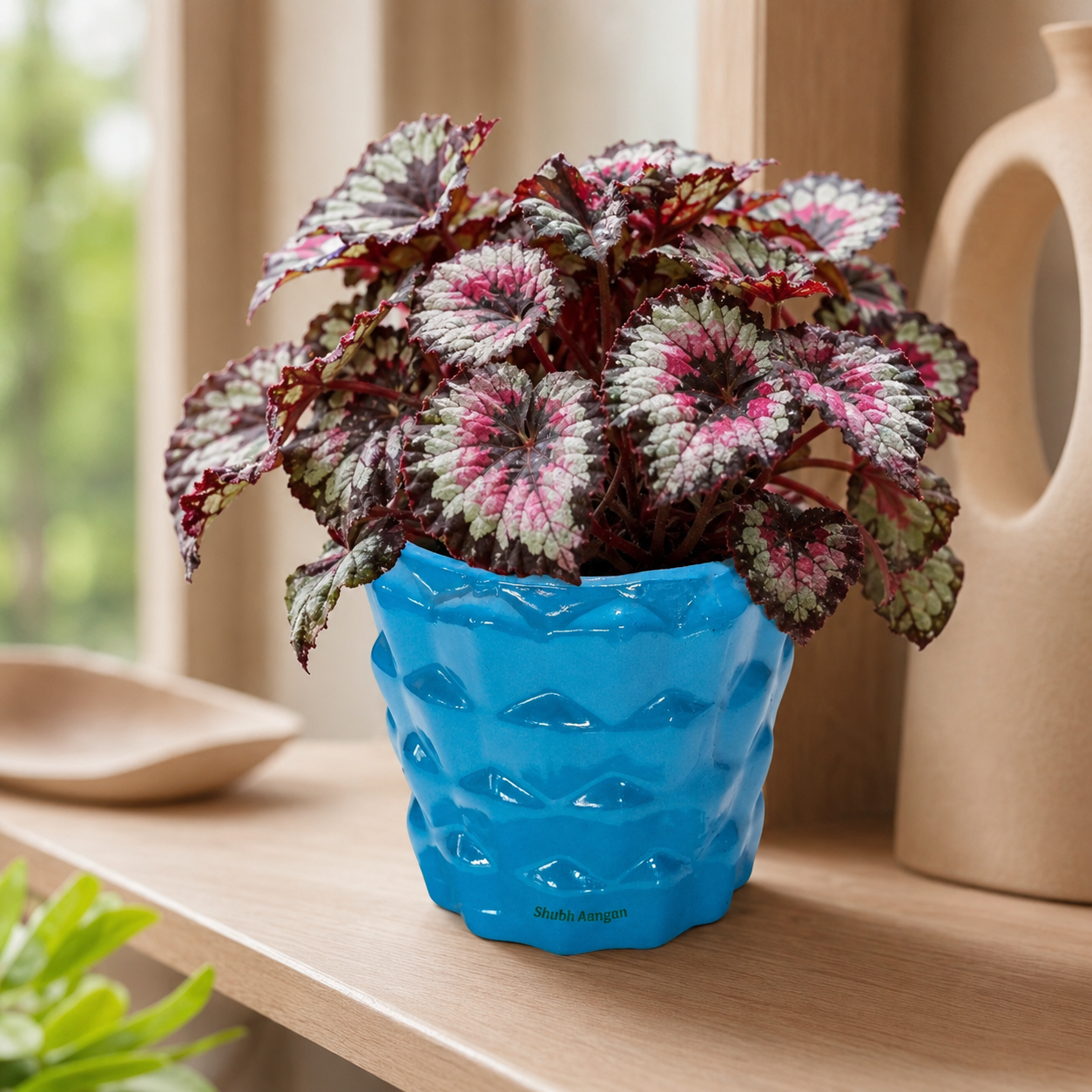 azure leaf relief planter 3 azure leaf relief planter 3