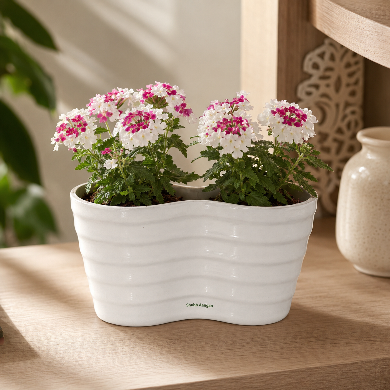 ivory twin lobed planter ivory twin lobed planter